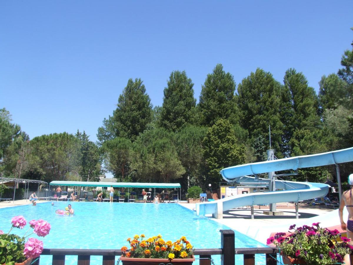 SantʼArcangelo Camping Villaggio Italgest מראה חיצוני תמונה